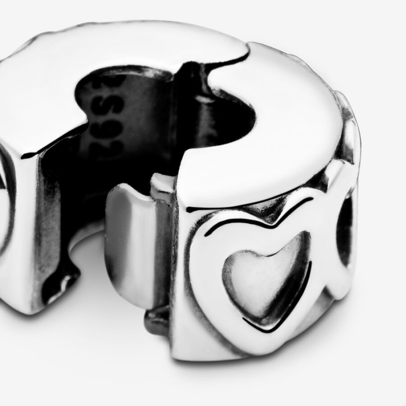 Pandora Band of Hearts Clip Clips Sterling Silver | 051-EUJFZX